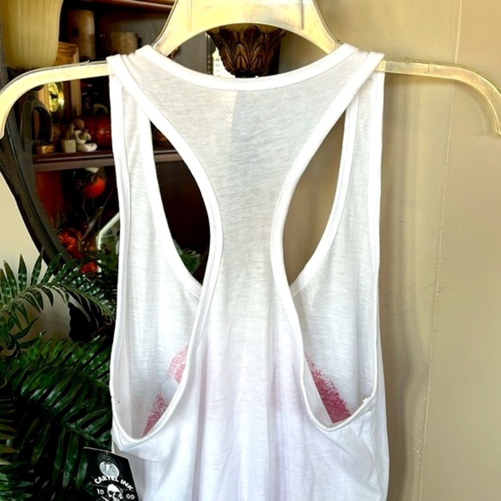 Brand New Cartel Ink White Racerback Tank Top Red Lips Skull Crossbones Punk - Picture 9 of 12